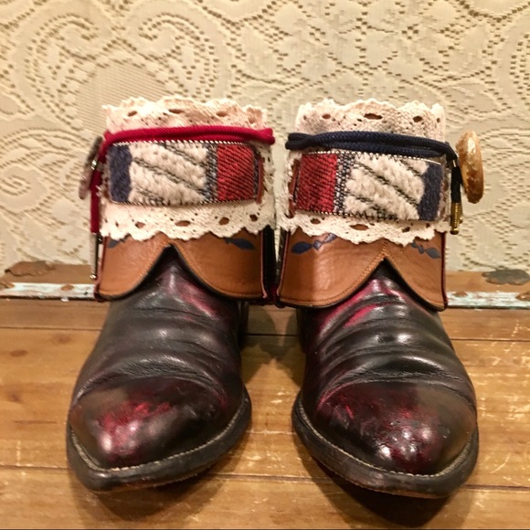 Handcrafted Lucchese Boho Belt Booties size 9 - Picture 2 of 8